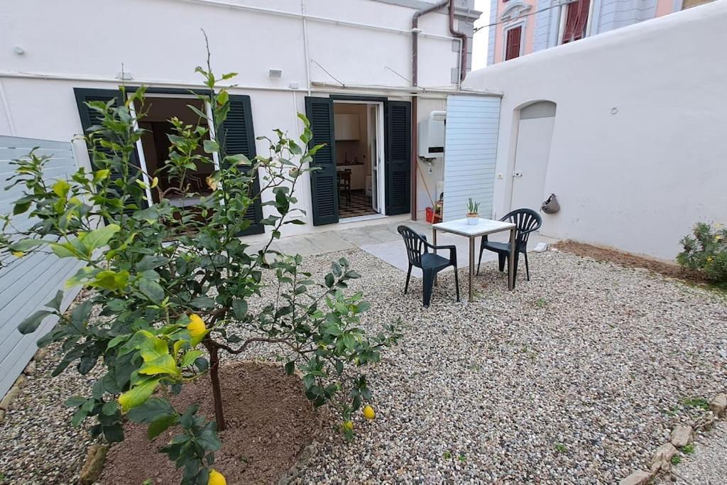 Apartamento Davantialmare Livorno Exterior foto