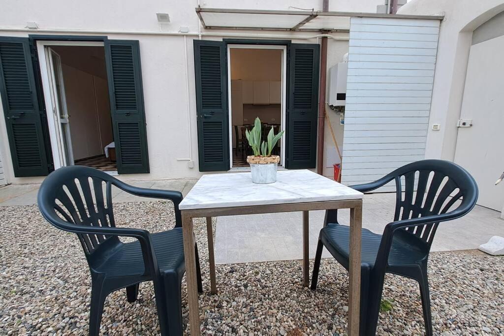 Apartamento Davantialmare Livorno Exterior foto